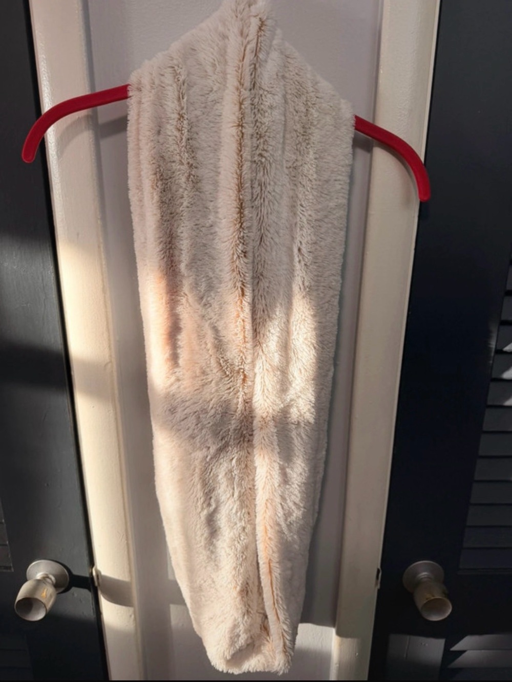 Soft Faux Fur Cream Throw Scarf - Unbranded